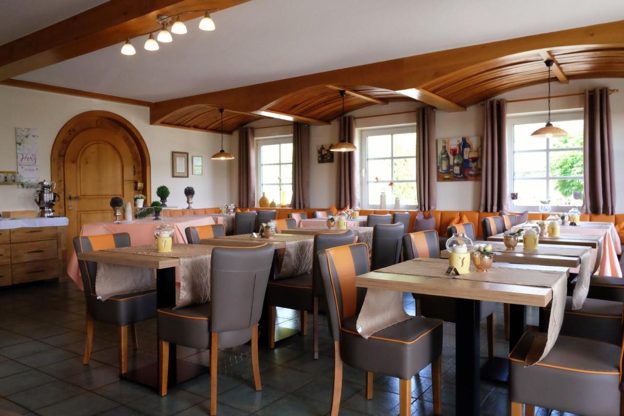 Hotel-Weinhaus Stettler Lieser Exterior foto